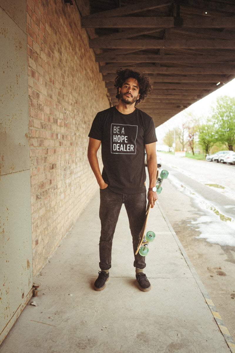 T-Shirt „BE A HOPEDEALER”