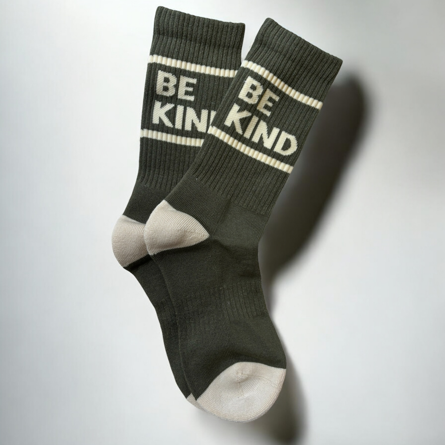 Socken „BE KIND” - designed by ONE DAY e.V.