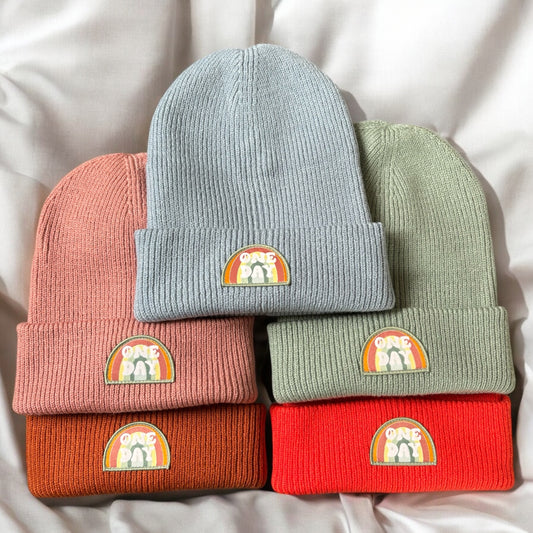 Classic fit Beanie „Rainbow ONE DAY"